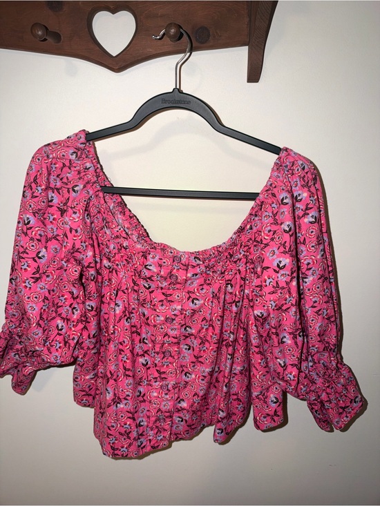 Free People Tops - NWT Free People Off the Shoulder or Square Neck Pink Floral Top